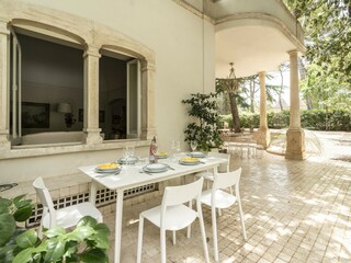 Villa Fasano Buitenaudio-opname 6