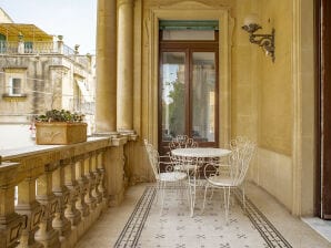 Appartamento Cavour con balcone - P.IVA - Noto - image1