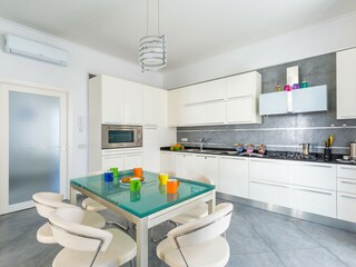 Apartamento Neapel Características 22