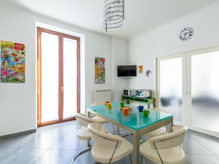 Apartamento Neapel Características 24