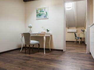 Apartment Syrakus Features 12