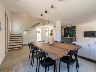 Villa Lascari Caratteristiche 11