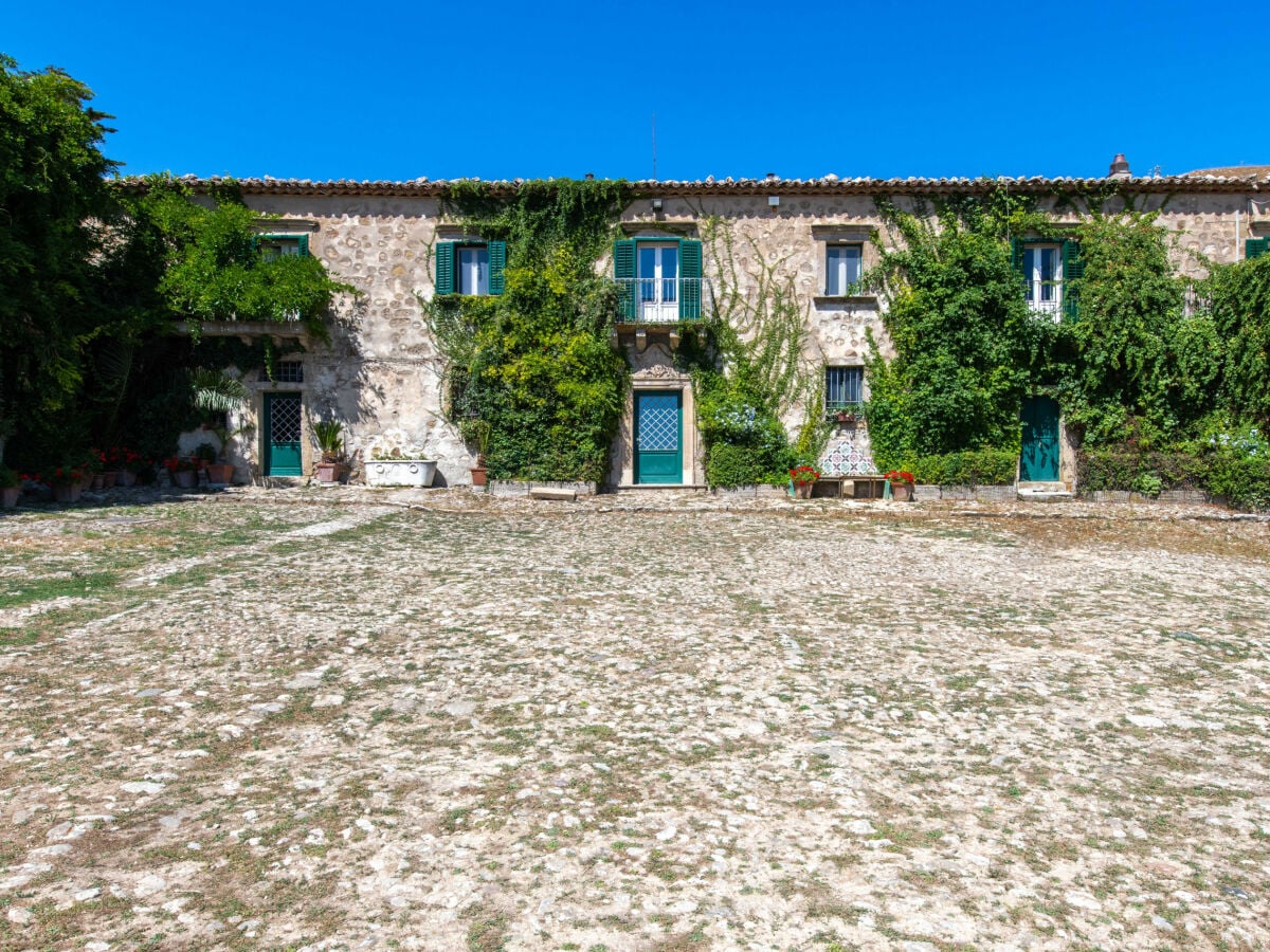 Ferienhaus Castellana Sicula Außenaufnahme 7