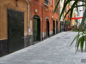 Apartment Family Flat in the City Center - Genoa - image1