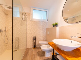 Apartment Oliveto Lario Features 18