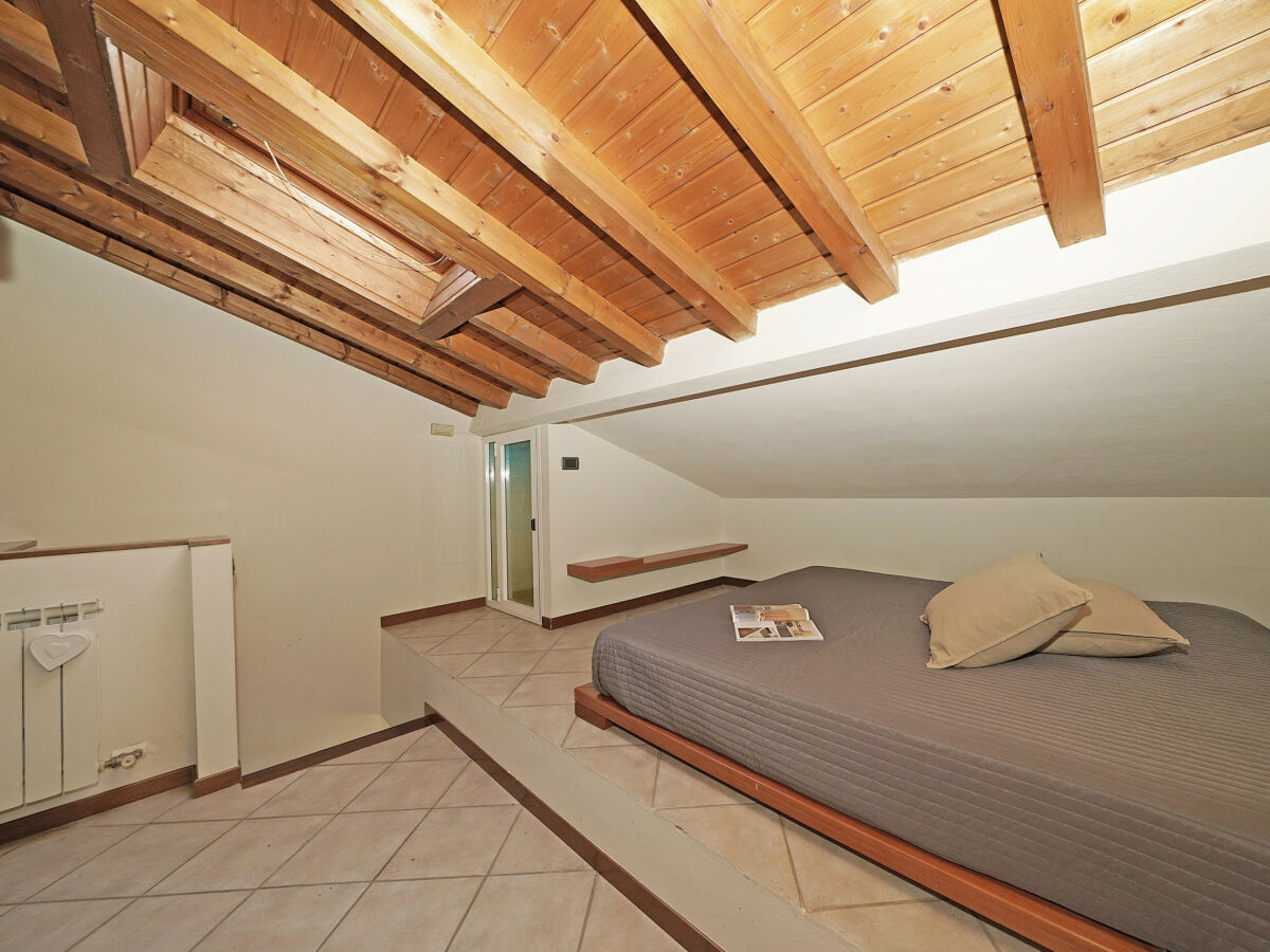 Apartment Puegnago sul Garda Ausstattung 20