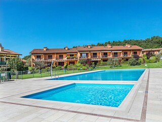 Appartement Puegnago sul Garda Buitenaudio-opname 2