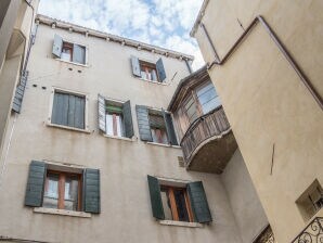 Venice Luxury Palace 8 - LOCZ BK