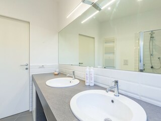 Apartamento Neapel Características 35