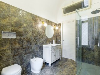 Apartamento Neapel Características 23
