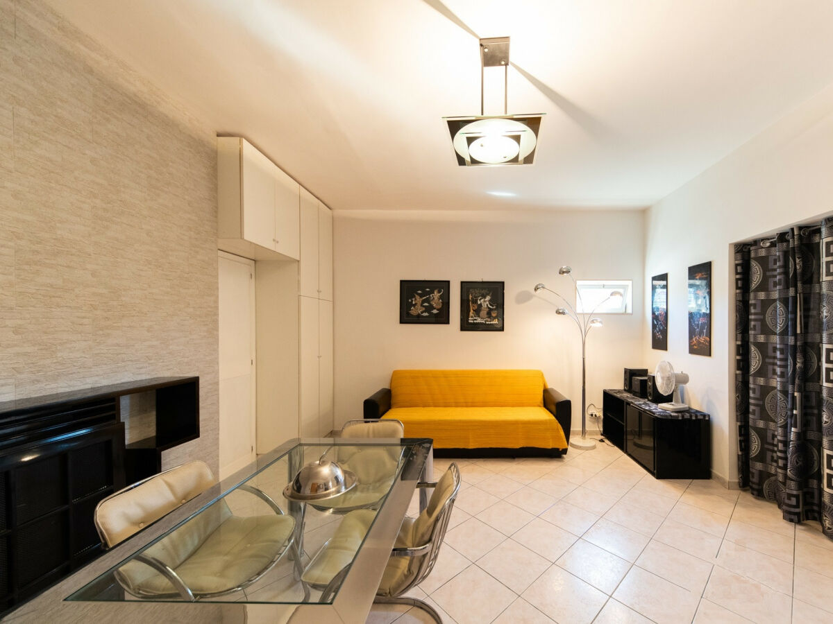 Apartment Bari Features 1