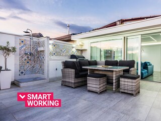 Appartement Giardini Naxos Buitenaudio-opname 2