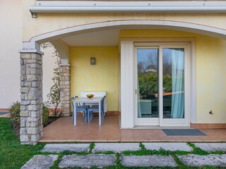 Appartement Manerba del Garda Buitenaudio-opname 4