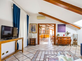 Apartamento Neapel Características 11