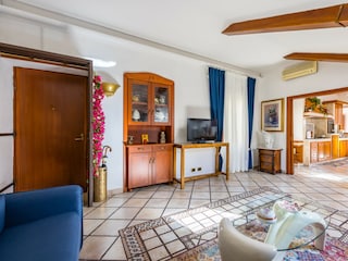 Apartamento Neapel Características 12