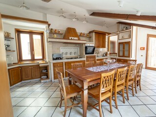 Apartamento Neapel Características 20