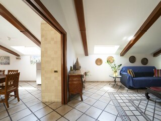 Apartamento Neapel Características 25