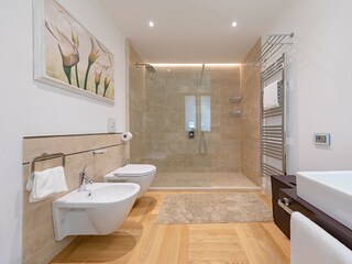 Appartamento Desenzano del Garda Caratteristiche 34