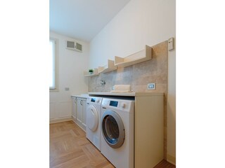 Apartment Desenzano del Garda Features 50