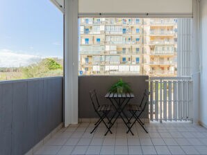 Vakantiehuis Cloud Swing Room 2 (Barivecchia Studio)