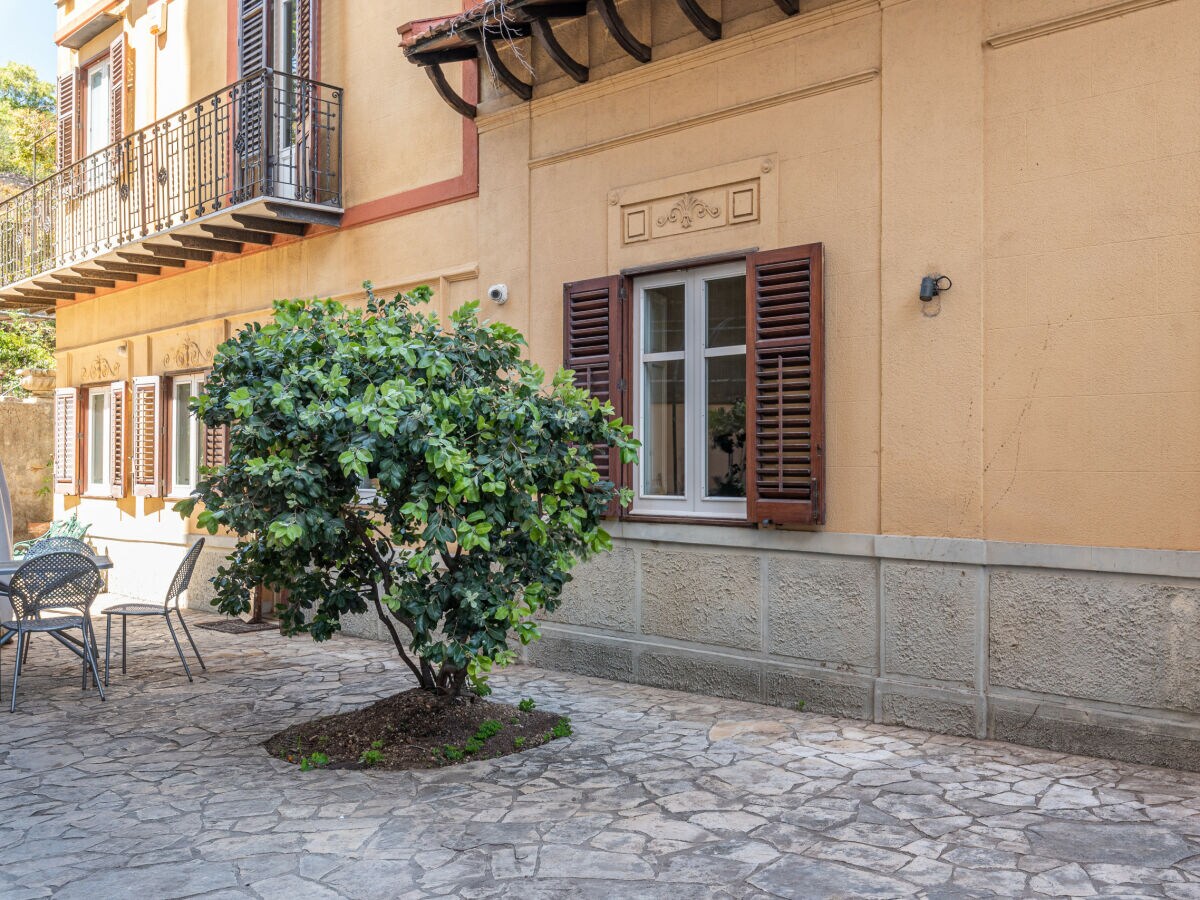 Ferienhaus Palermo Außenaufnahme 6