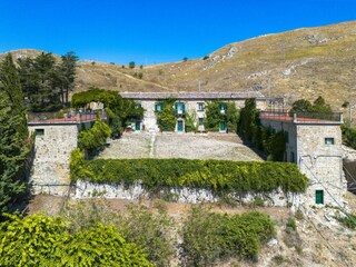 Appartement Castellana Sicula Buitenaudio-opname 9