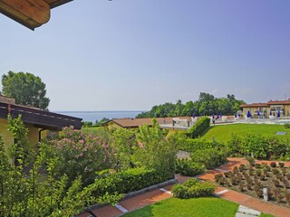 Apartment Manerba del Garda Environment 40