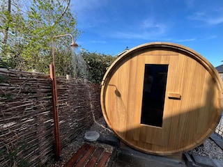 mit Erfrischende, Kupfern Regendüsche