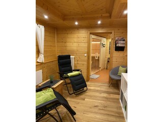Infrarot Sauna mit Ruheraum