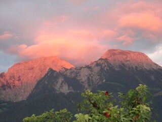 Alpenglühen - Blick vom Balkon