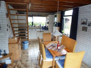 Küche mit Essbereich