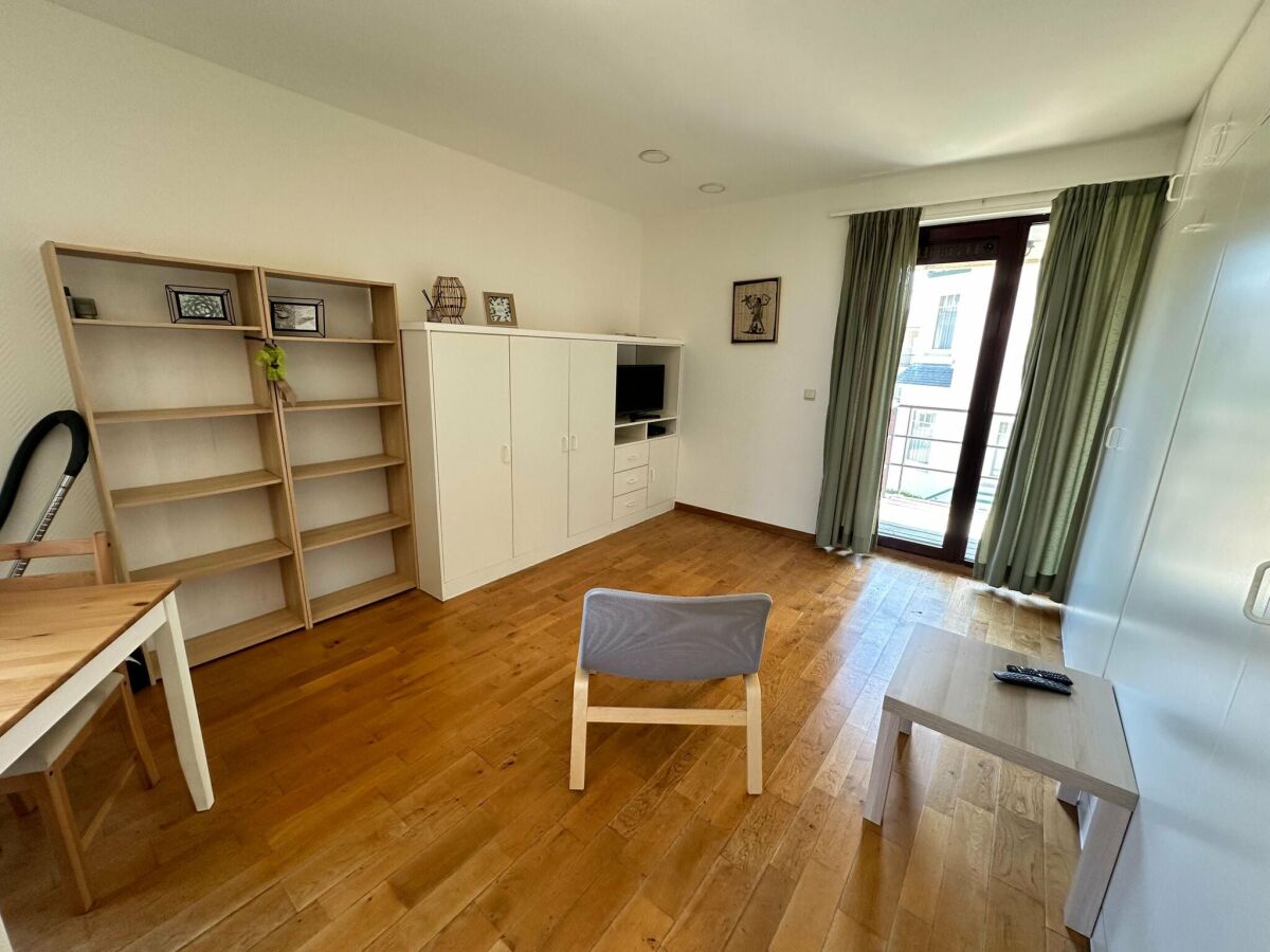 Apartamento De Panne Características 1