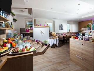 Frühstücksbuffet u Restaurant