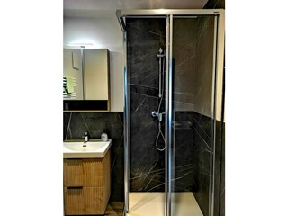 Single Wohnung 107 Bad