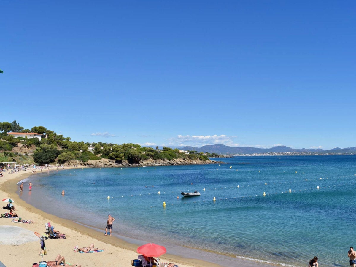 Der Strand ist zu Fuß erreichbar