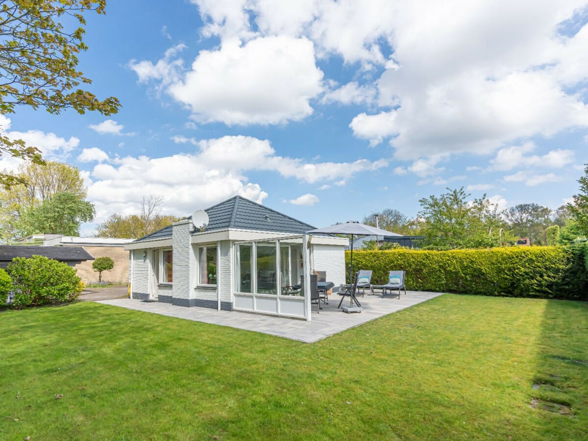 Wunderschöner Bungalow am Rande von Park de Bongerd