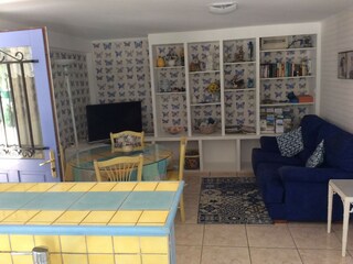 Holiday house Piolenc Features 20