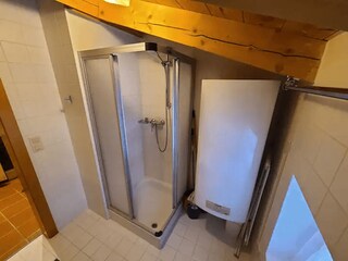 Shower with boiler