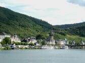 Bernkastel von der Mosel