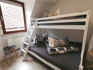 Schlafzimmer Kues im Ferienhaus Moselfels