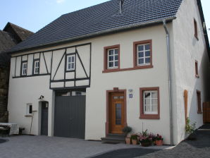 Holiday apartment Bauernhaus in der Bachstraße - Kelberg - image1