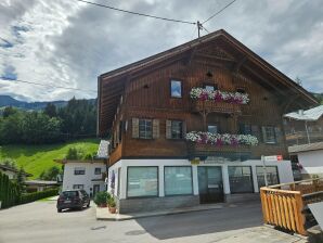 Holiday house großes Ferienhaus direkt im Zentrum - Fügenberg - image1