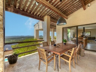Villa Villecroze Caratteristiche 16