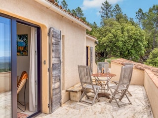 Villa Villecroze Outdoor Recording 6