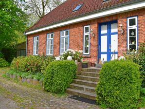 Apartment Ferienwohnung im Gutshaus Schulenbrook - Dorf Mecklenburg - image1