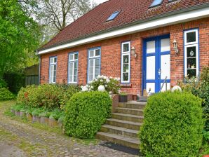 Apartment Ferienwohnung im Gutshaus Schulenbrook - Dorf Mecklenburg - image1