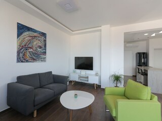 Apartment Sutivan Features 26