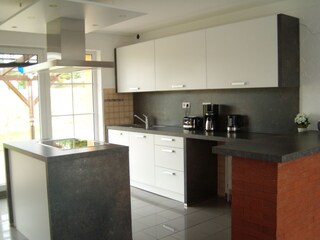 Küche mit Kochinsel