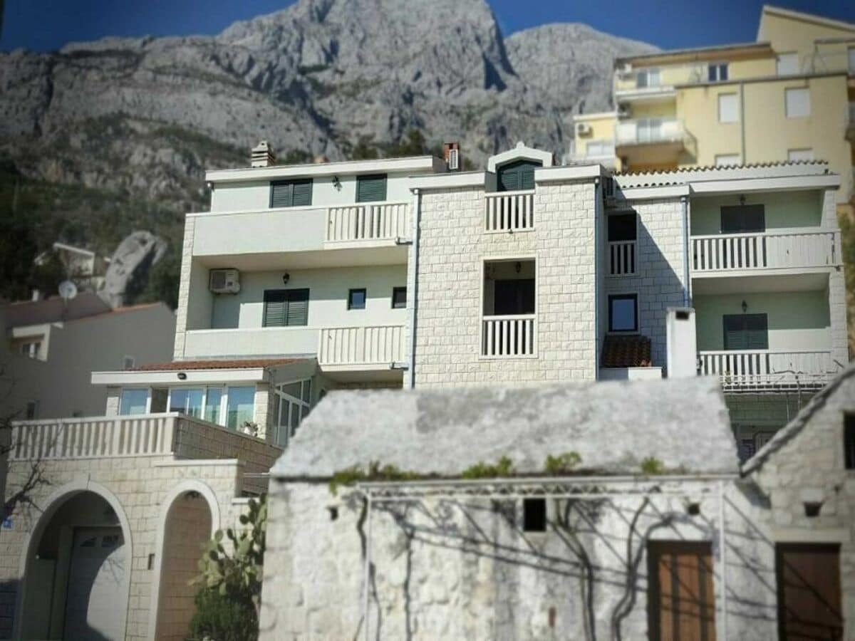 Apartment Baška Voda Außenaufnahme 3