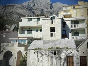 Apartments Villa Angela - Two Bedroom Apartment with Terrace and Sea View (Snježna) - Baška Voda - image1